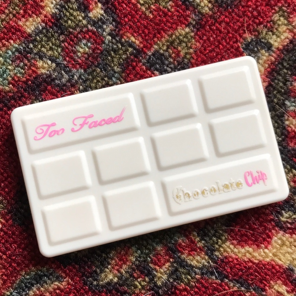 Too Faced White Chocolate Chip Palette